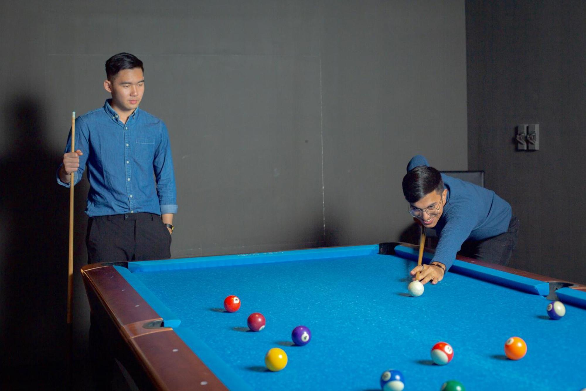 Radisson Blu Resort, Fujairah Buitenkant foto Pool players